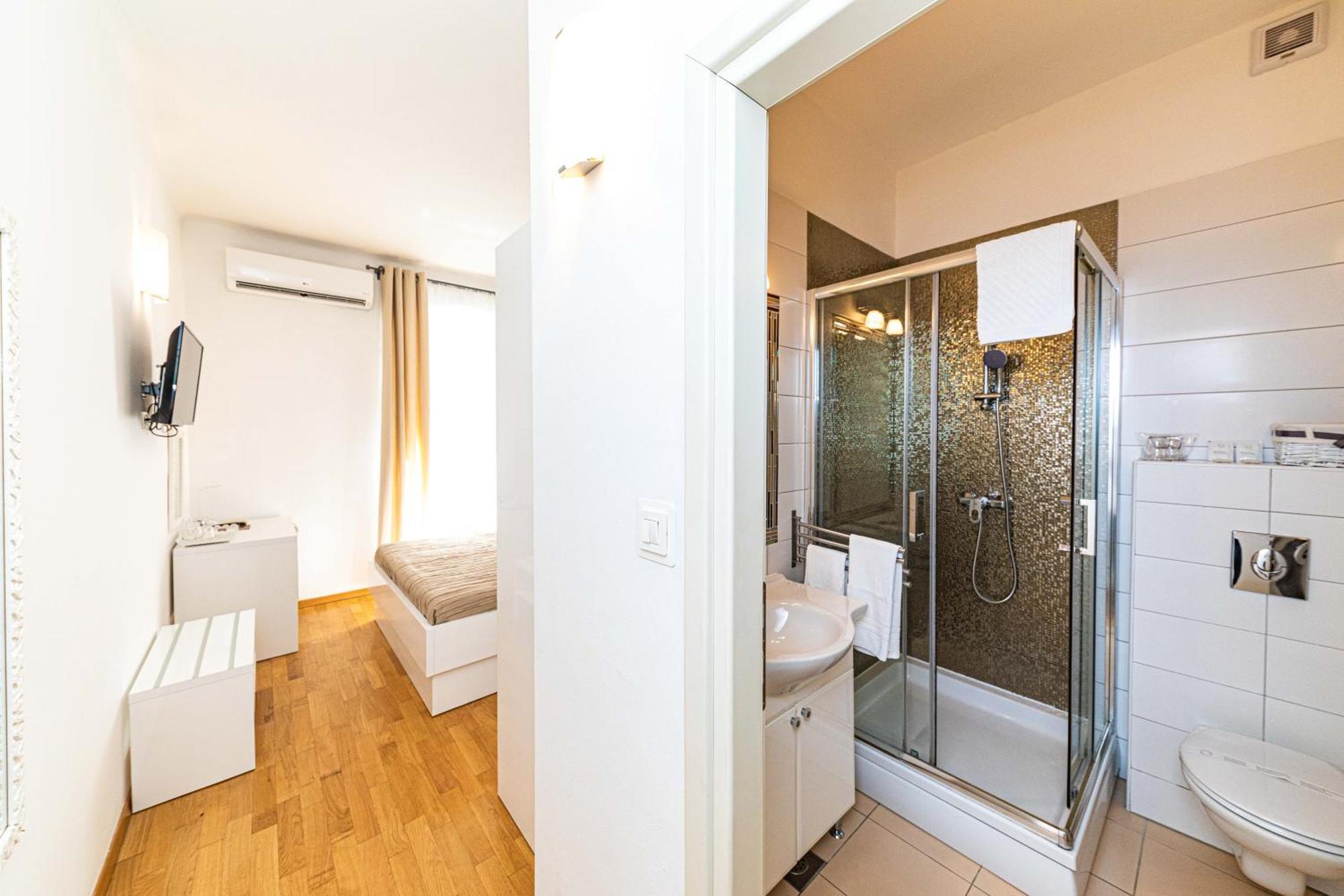 Riva City Rooms スプリト 部屋 写真