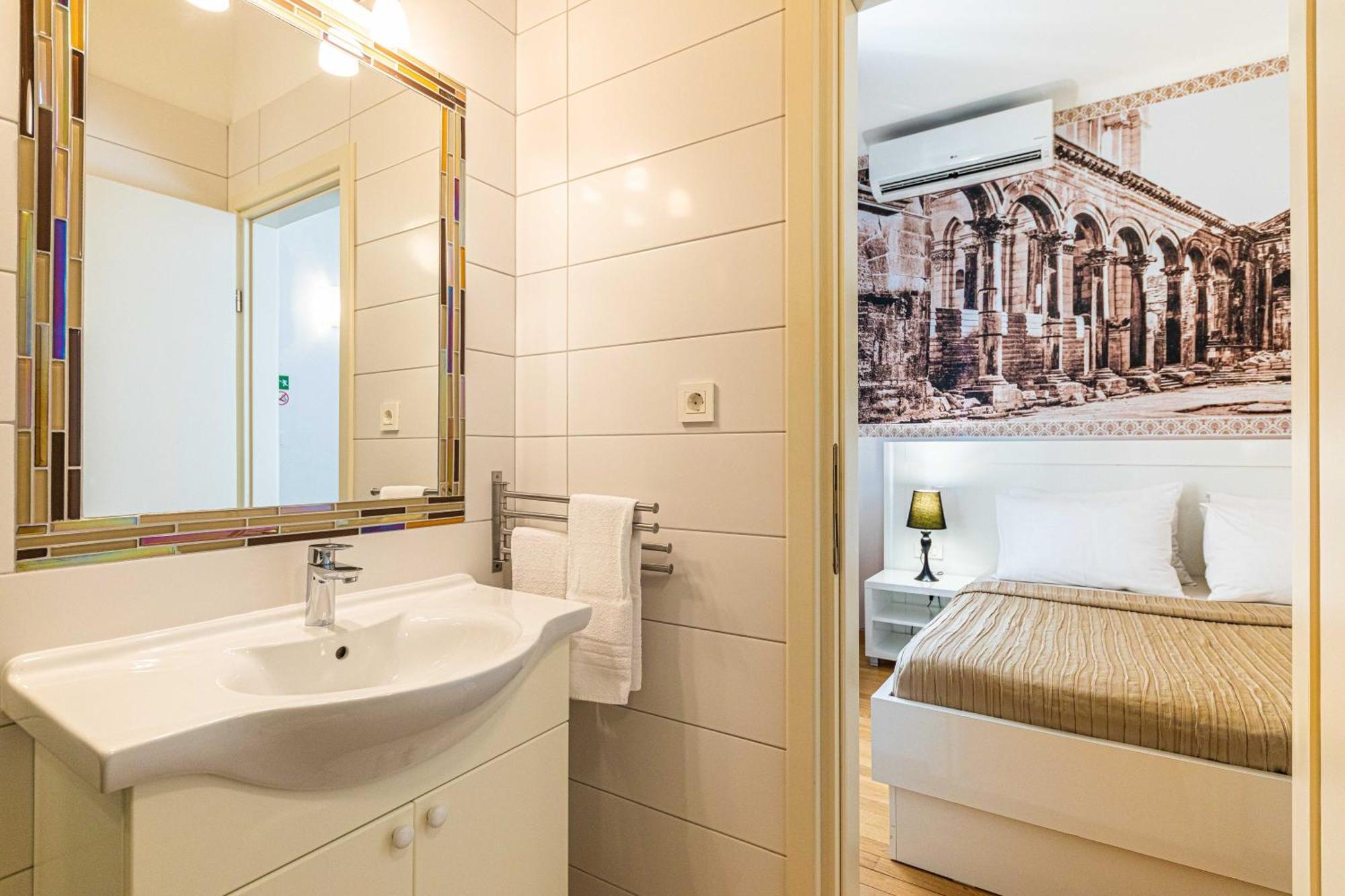 Riva City Rooms スプリト 部屋 写真