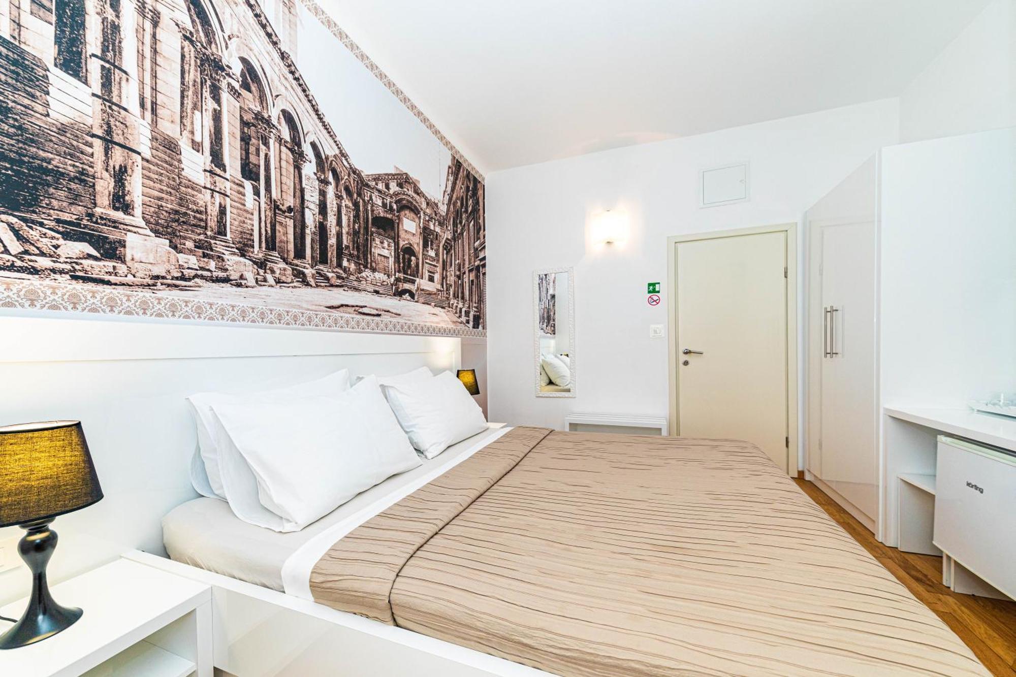 Riva City Rooms スプリト 部屋 写真